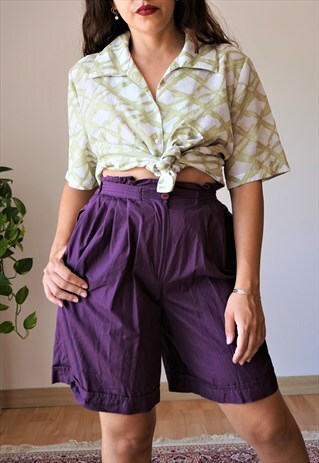 VINTAGE PASTEL 90S MINIMAL FESTIVAL SHIRT