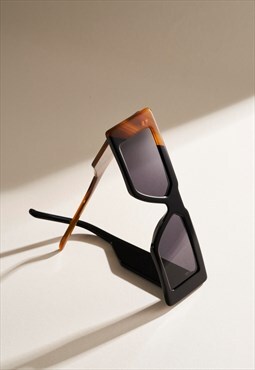 Alonzo sunglasses in Black / Caramel frames and Black lenses