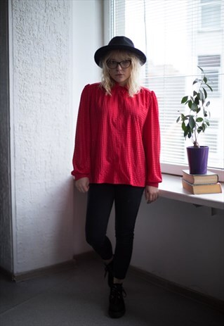 VINTAGE 80'S RED SHIRT