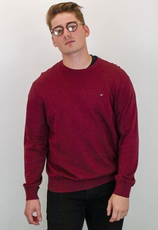 VINTAGE TOMMY HILFIGER SWEATER