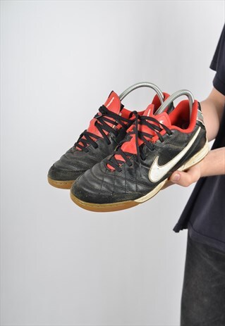 VINTAGE NIKE Y2K SNEAKERS TRAINERS UK 5.5
