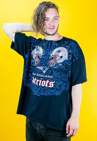 PATRIOTS USA FOOTBALL T-SHIRT