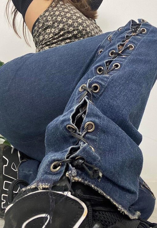 garment image