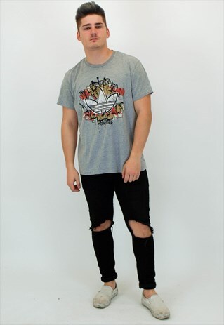 VINTAGE ADIDAS T-SHIRT
