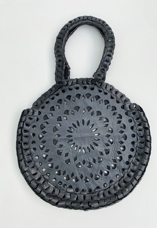 garment image