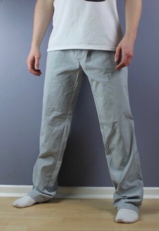 VINTAGE ADIDAS JOGGERS IN GREY WITH EMBROIDERY