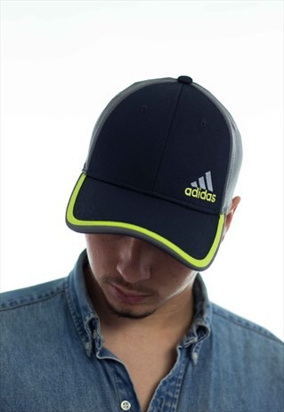 NEW ADIDAS LOGO FITTED BASEBALL CAP 90S X 3.1