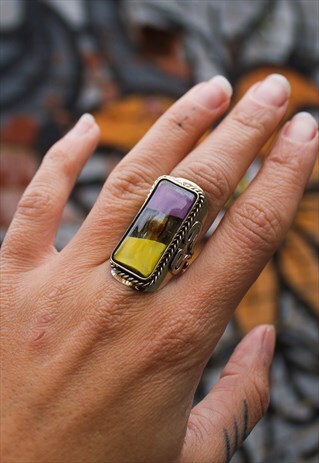 ADJUSTABLE PURPLE FESTIVAL GLASS RING