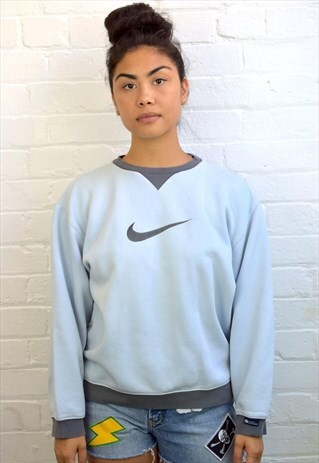 VINTAGE 90'S NIKE SWEATSHIRT
