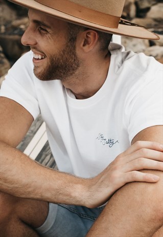 'STAY SALTY' EMBROIDERED T-SHIRT IN WHITE
