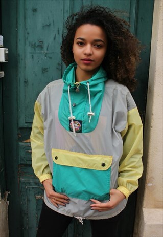 VINTAGE K-WAY INTERNATIONAL WINDBREAKER