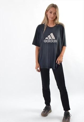 OVERSIZED ADIDAS T-SHIRT GBT4773