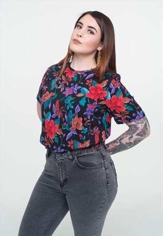 FLORAL VINTAGE T-SHIRT