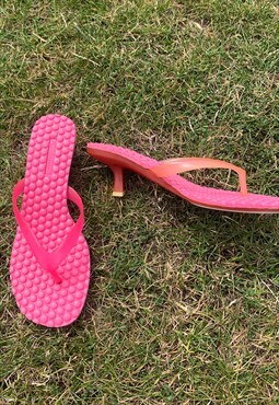 Vintage Y2K Pink Heel Flip Flops.