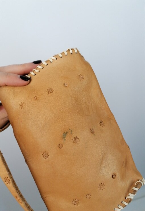 garment image