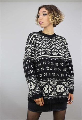 VINTAGE 80S 90S OVERSIZED PATTERNED KNIT JUMPER