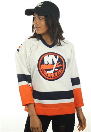 VINTAGE NEW YORK ISLANDERS NHL JERSEY