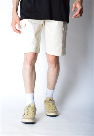 VINTAGE 90S BEIGE CARGO SHORTS