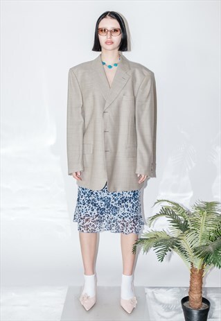 90'S VINTAGE VACATION OVERSIZED PLAID BLAZER IN GREIGE