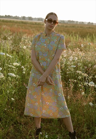 VINTAGE 70S FUNKY FLORAL PATTERN SUIT STYLE BUTTON DRESS S