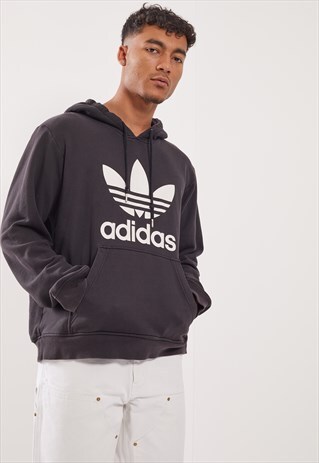 VINTAGE ADIDAS HOODIE