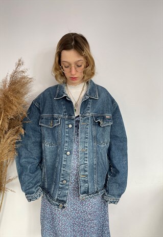 AMAZING CLASSIC VINTAGE OVERSIZED DENIM JACKET
