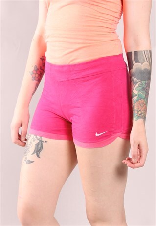 VINTAGE NIKE SHORTS