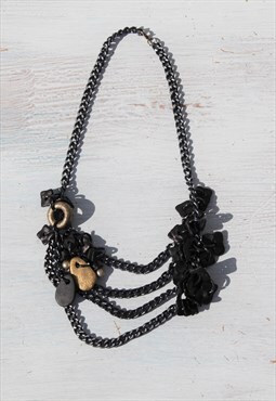 Deadstock handmade black/gold ceramic beaded chain necklace.