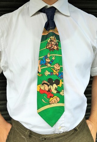 VINTAGE DISNEY TIE