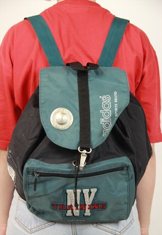 VINTAGE 90S RARE ADIDAS BACKPACK