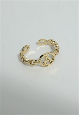 A Initial Ring in Gold w Chain Detail - Adjustable