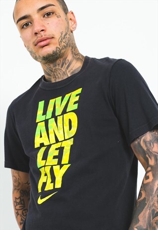 VINTAGE 90S NIKE SPORT T-SHIRT / S4815
