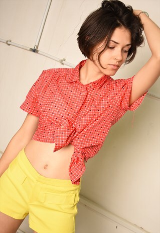 VINTAGE 80'S PARIS CHIC SHIRT IN RED WITH OPTICAL PRINT