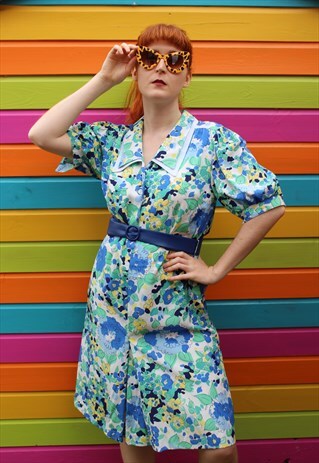 VINTAGE 80S WHITE AND BLUE FLORAL PRINT DRESS WITH BELT