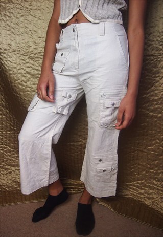 BEIGE QUARTER LENGTH TROUSER WITH POCKETS