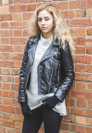 LEATHER BIKER JACKET IN BLACK