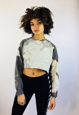 VINTAGE NIKE AIR EMBROIDERED ACID WASH CROPPED SWEATSHIRT