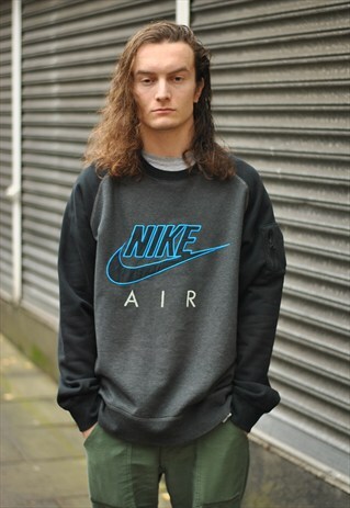 VINTAGE NIKE AIR SPELL OUT LOGO SWEATER