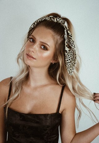 SILK LOOK SCARF LEOPARD PRINT