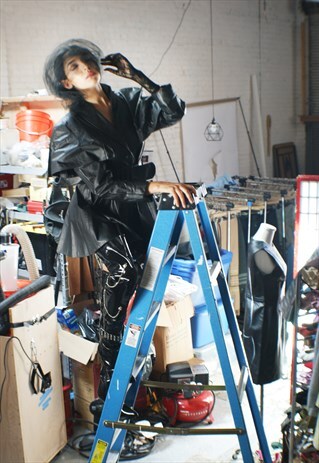 1980'S LEATHER STRUCTURED COAT
