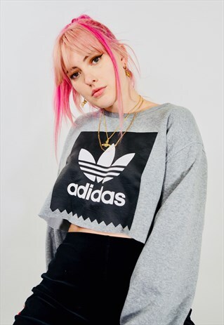 VINTAGE ADIDAS TREFOIL CROP SWEATSHIRT