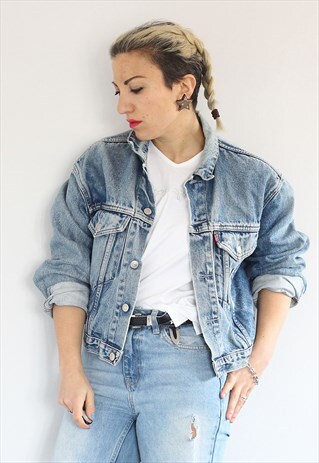 VINTAGE 1990S LEVI'S OVERSIZED DENIM JACKET