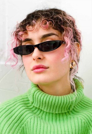 SOFT MINI RECTANGLE 90'S INSPIRED RETRO SUNGLASSES IN BLACK
