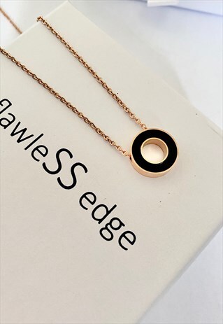 BLACK ONYX INFINITY CHUNKY PENDANT & CHAIN, ROSE GOLD