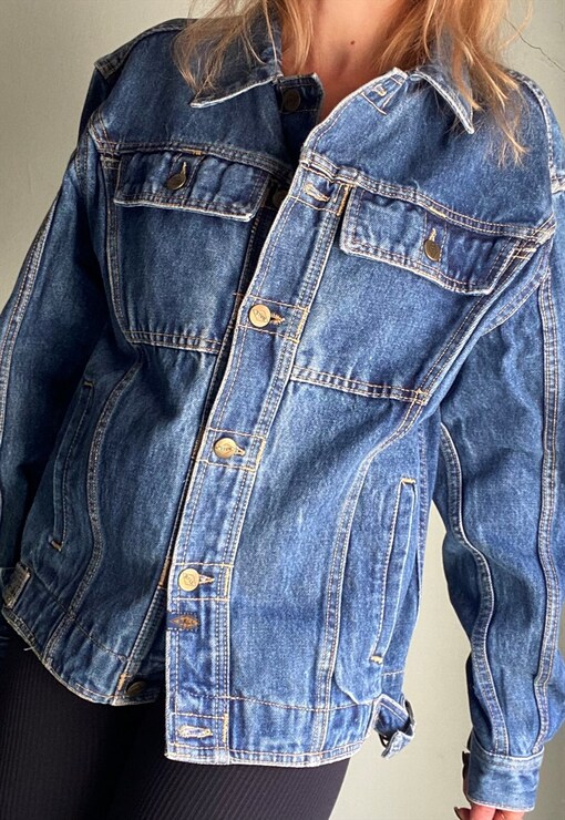 garment image