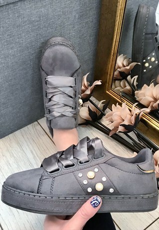 GREY FAUX SUEDE CHUNKY TRAINERS