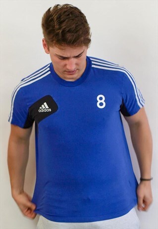VINTAGE ADIDAS T-SHIRT