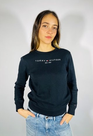 VINTAGE SIZE S TOMMY HILFIGER SWEATSHIRT IN NAVY