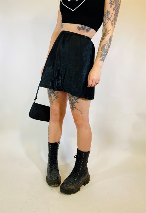 garment image