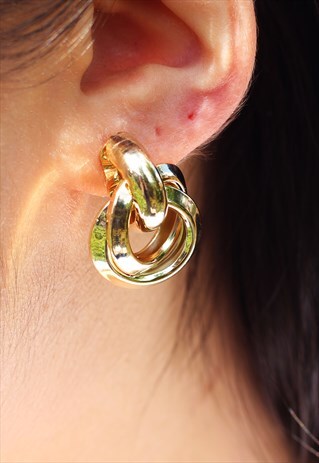 STATEMENT CLASSIC KNOT EARRINGS GOLD COLOUR